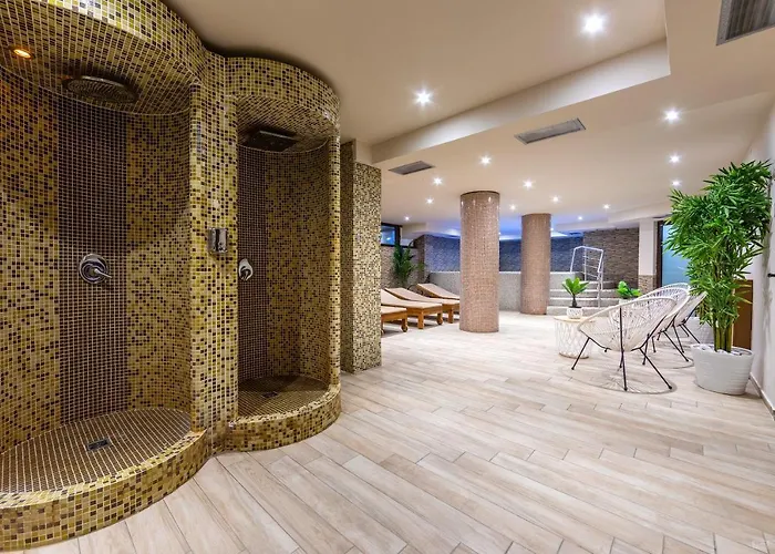 Tino Hotel & Spa